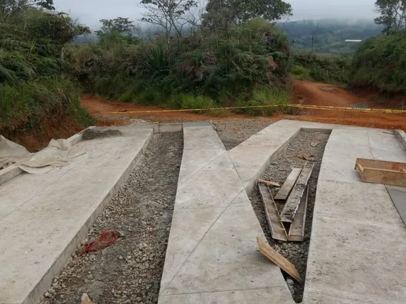 Infraestructura Vial — San Rafael, vía la Tetilla